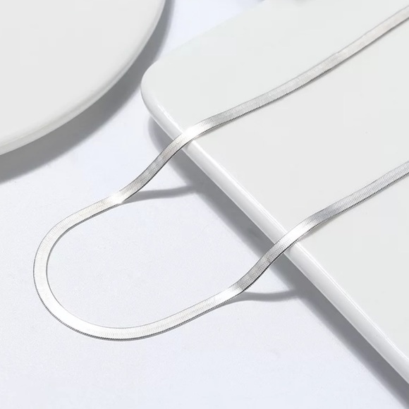 NEW 20” 925 STERLING SILVER SNAKE CHAIN NECKLACE, NICE NECKLACE, CUTE NECKLACE - Picture 3 of 6